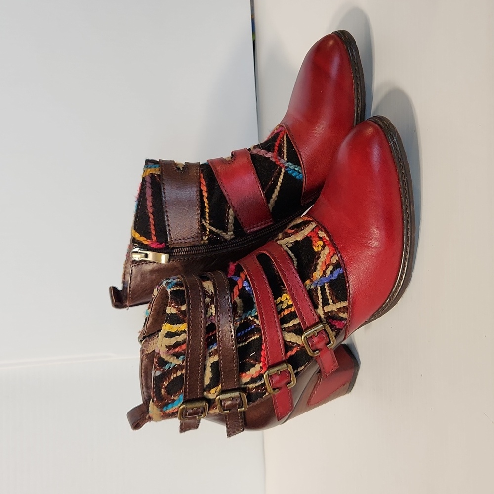Spring Step L'Artiste Redding Red Booties Sz 39
